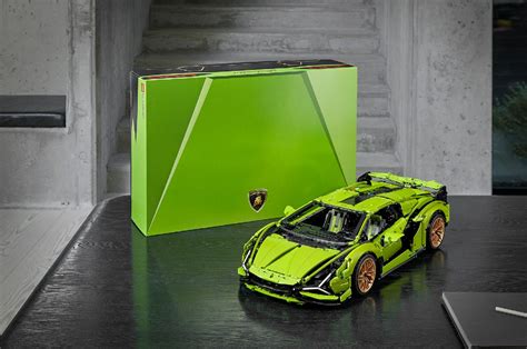 LEGO Technic launches Lamborghini Sián FKP 37 | Torque