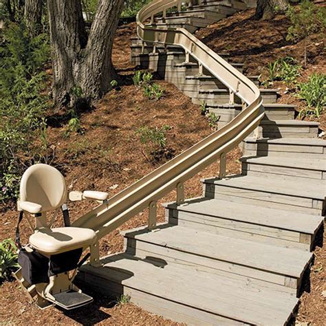 Outdoor Stair Lifts, & Platform Stair Lifts in Chicago & Milwaukee, WI