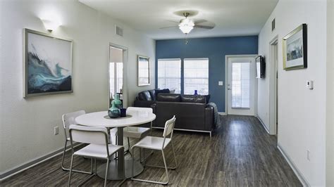 The Enclave Apartments - Gainesville, FL | ApartmentsInGainesville.com