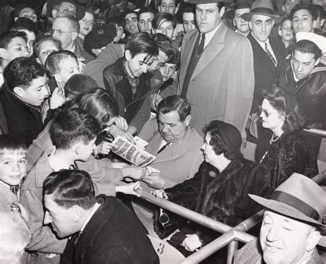 Babe Ruth Signing Autograph in Crowd photograph – Works – eMuseum