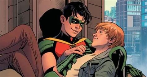 Batman's sidekick Robin shares first kiss with boyfriend • GCN