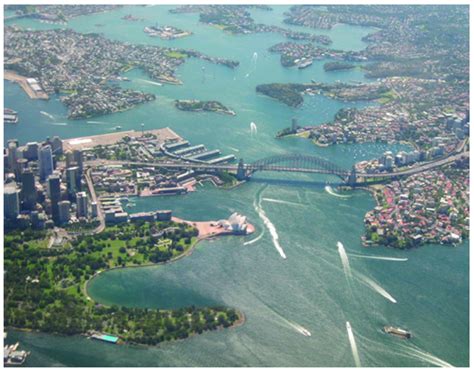 Aerial view of Sydney Harbour, showing the Harbour Bridge (in the ...