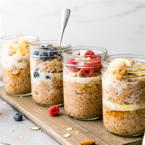 Overnight Steel Cut Oats Breakfast Jars - The Simple Veganista