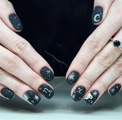 Which astrology nail design to choose according to the zodiac sign? Our ...