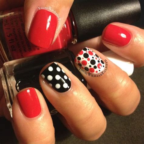 50 Different Polka dots Nail Art Ideas That Anyone Can DIY