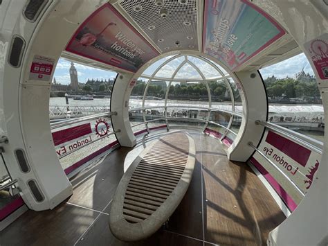 LondonEye_Pod - Lattes & Runways