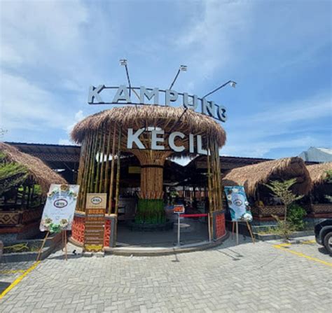 Kampung Kecil Cirebon, Lokasi & Daftar Menu - Travelandword