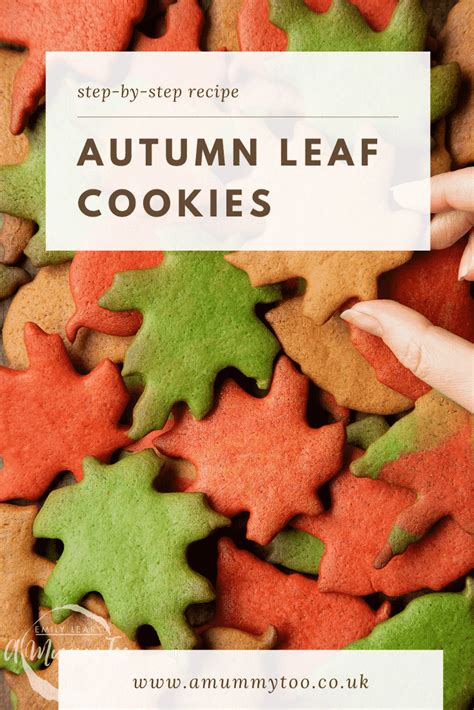 Autumn cookies - leaf shaped treats!