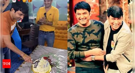 Kapil Sharma shares a glimpse of Chandan Prabhakar’s birthday celebration on the sets of The ...