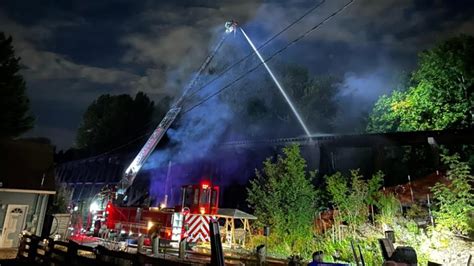 Fire damages train trestle near Milwaukie | kgw.com