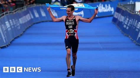 ITU World Triathlon Series: Leeds race route announced - BBC News