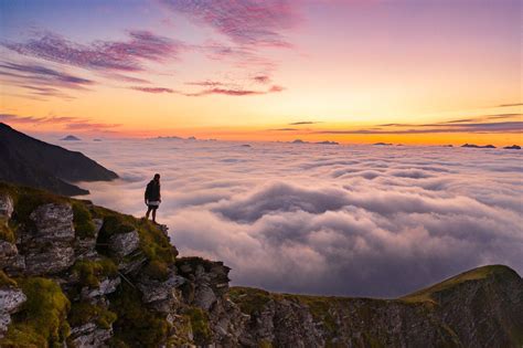 INTERLAKEN HIKING GUIDE: 15 AWESOME HIKES NEAR INTERLAKEN - Journey Era ...