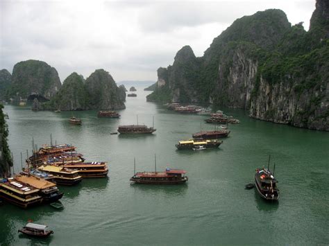 Malkinphoto: Halong Bay, Vietnam