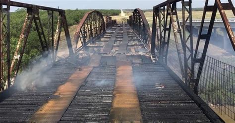 Cause 'suspicious' in fire that destroyed historic bridge