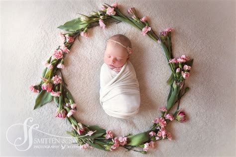 Newborn baby girl photos {Boulder newborn photographer} Smitten & Swoon ...