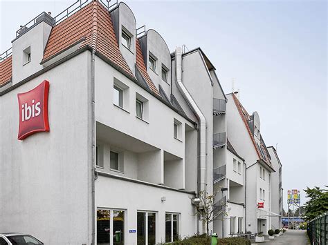 Hotel ibis Frankfurt Airport. Book now! 24-hour Services!