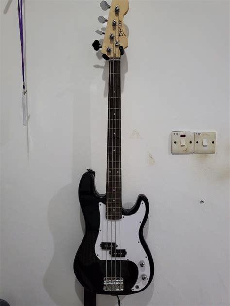 Precision bass guitar, Hobbies & Toys, Music & Media, Musical Instruments on Carousell