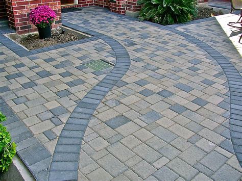 Hardscapes Do's and Don'ts : PAVERS VS STAMP CONCRETE | Paving stone ...