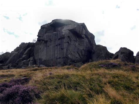 Ilkley moor rock formation © derek dye :: Geograph Britain and Ireland