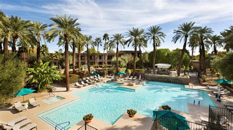 Hotels and Suites in Paradise Valley, AZ - DoubleTree by Hilton