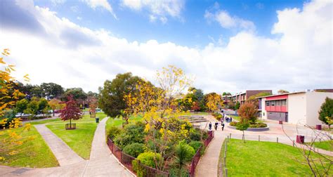 PARADE COLLEGE, BUNDOORA VIC | Private Schools Guide