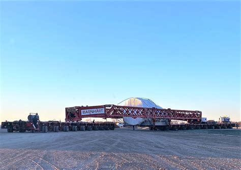 Giant million-pound turbine slowly moving through North Dakota west on ...