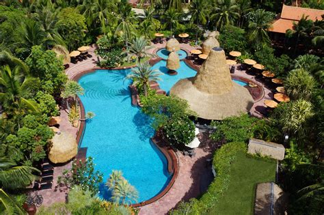 Discover Authentic Thai Hospitality & Lush Tropical Settings At Anantara Hua Hin Resort