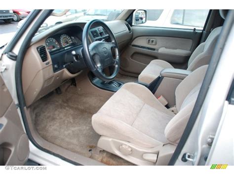 2000 Toyota 4Runner SR5 interior Photo #43217705 | GTCarLot.com