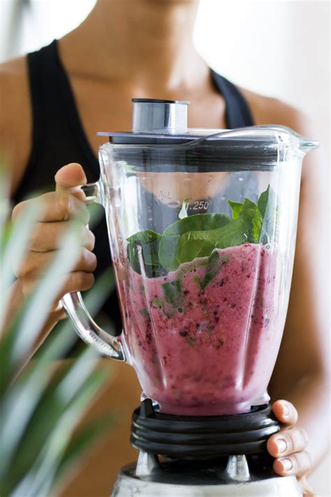 5 nourishing superfood smoothies that are perfect meals for when you're too bored to cook ...