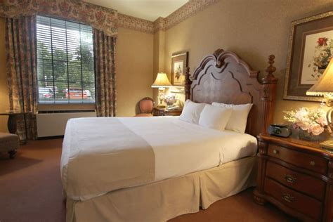 The Inn And Spa At East Wind Reviews, Deals & Photos 2024 - AARP Travel Center