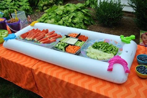 24 Brilliant Backyard Party Ideas