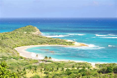 Best Beaches in Antigua and Barbuda