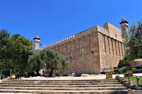 A Visit to Tel Hebron & Cave of Machpelah | Hargrave Ministries