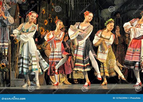 Traditional dance, Ukraine editorial stock image. Image of academic ...