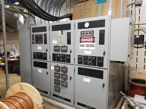 Bagaimana Sistem Kontrol Bekerja dalam Sakelar Genset Otomatis