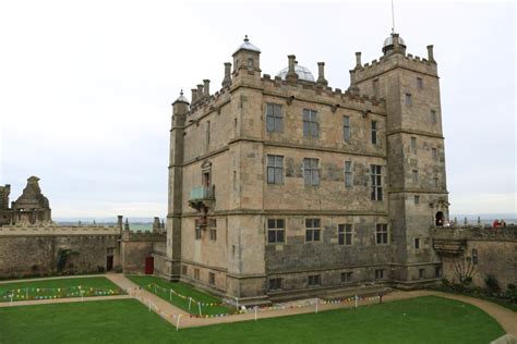 Top 15 English Heritage Sites to Visit as a Family | Where to go with Kids