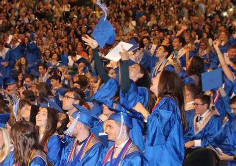 "Eagle Pride" takes flight at 2018 Eisenhower graduation | Shelby, MI Patch