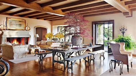 Martha Stewart's Historic Summer Retreat is as Classically Beautiful as You'd Imagine - Curbed