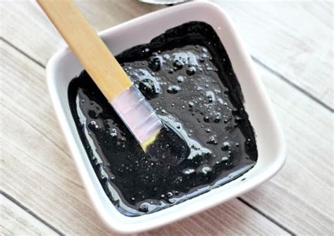 DIY Activated Charcoal Face Mask