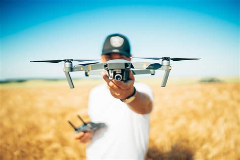 7 Best Drone Cameras Available Right Now | CashKaro Blog