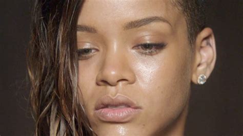 Rihanna Without Makeup In ‘Stay’ Video — Star Looks Gorgeous Bare-Faced – Hollywood Life