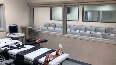 Oklahoma inmate vomits, convulses during execution