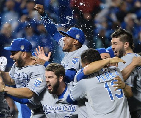 Kansas City Royals win 2015 World Series - Slideshow - UPI.com