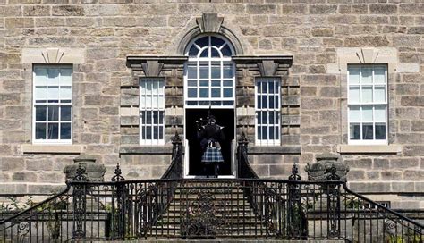 Visiting Pollok House, Glasgow: A Historic Estate with a Twist - Migrating Miss