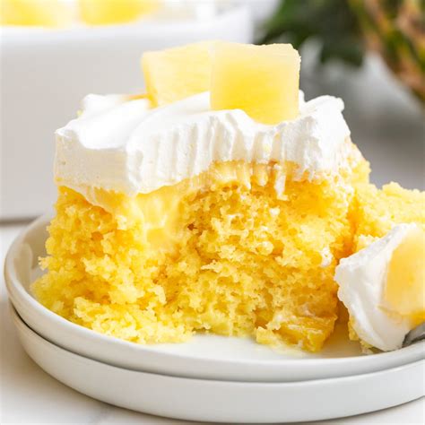 Pineapple Poke Cake Recipe {Easy Pudding Cake with Pineapple Rings}