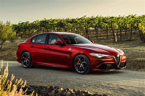 2018 Alfa Romeo Giulia Quadrifoglio Pricing - For Sale | Edmunds