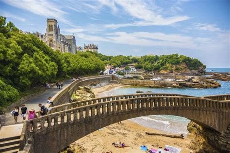 17 Best Things to Do in Biarritz, France [Complete List with Photos] 2023