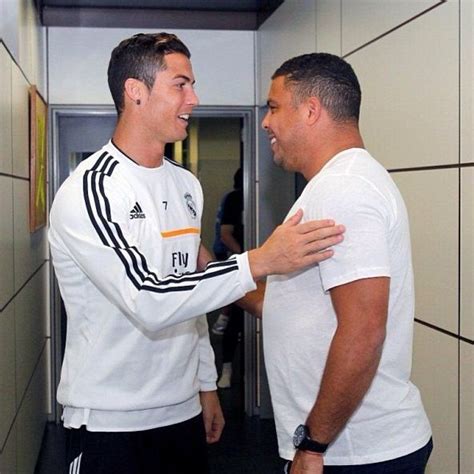 « Nous sommes tous les deux le vrai Ronaldo », R9