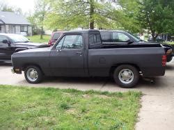 Dodge D150 - Information and photos - MOMENTcar