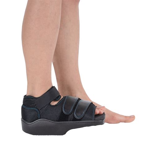 Hallux Valgus Shoe | Wingmed Orthopedic Equipments